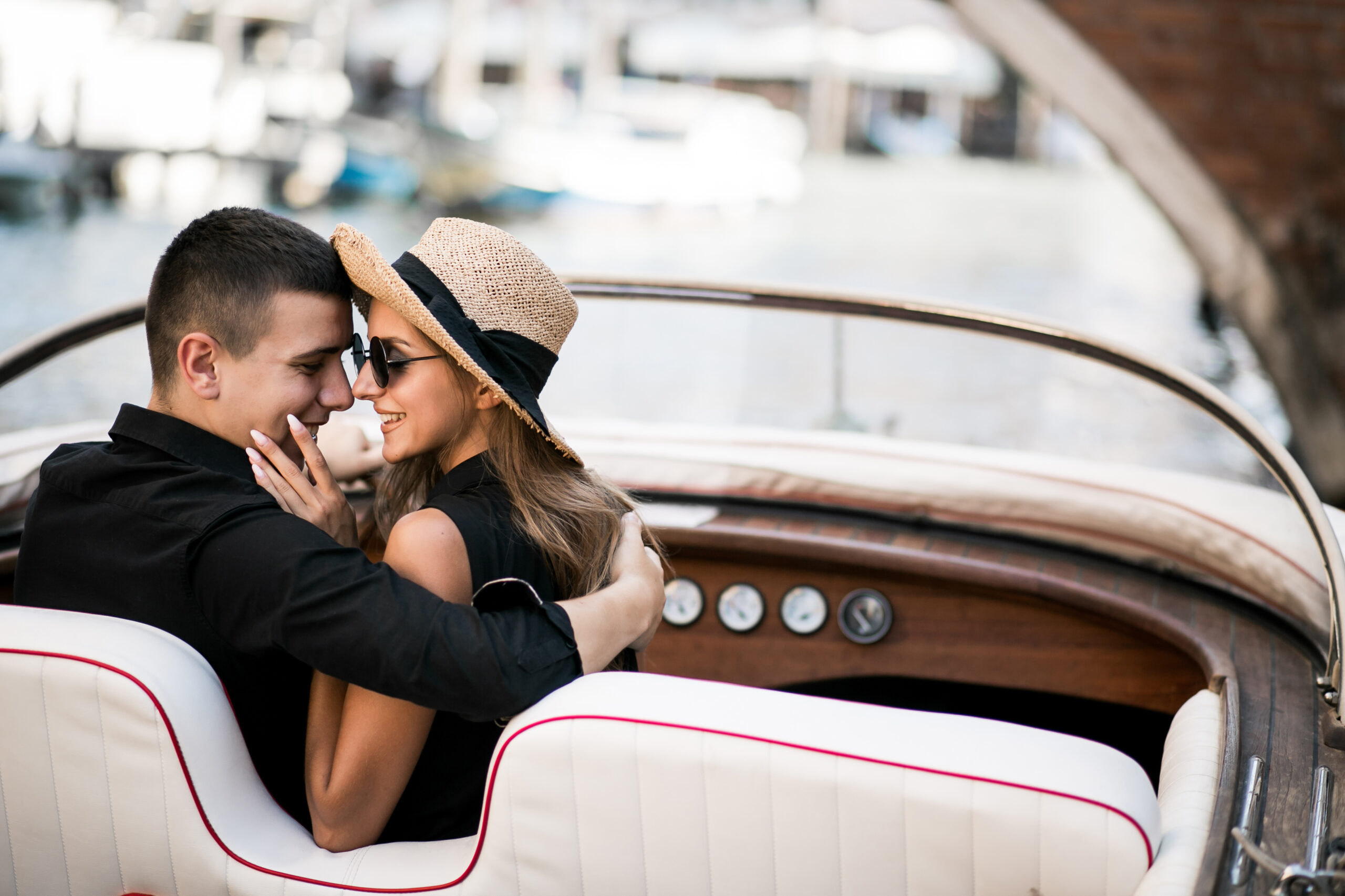 Inside the World of Billionaire Dating: What the Ultra-Wealthy Really Look For in a Partner